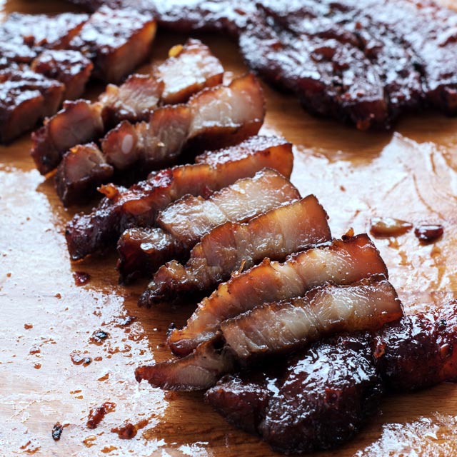 Oven-grilled BBQ Pork Belly with only 6 ingredients