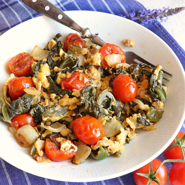 Sauteed Pickled Mustard Greens with Tomatoes and Egg - Foxy Folksy