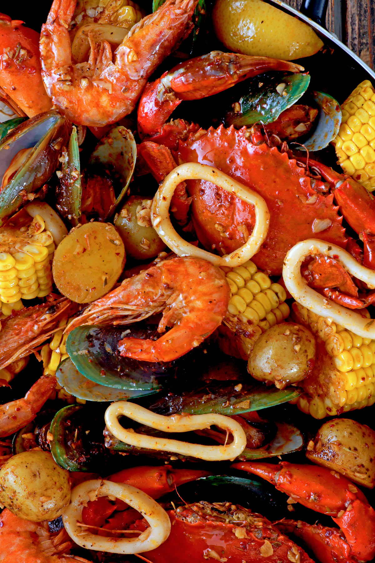 Cajun Seafood Boil with Garlic Butter Sauce - Butter Be Ready