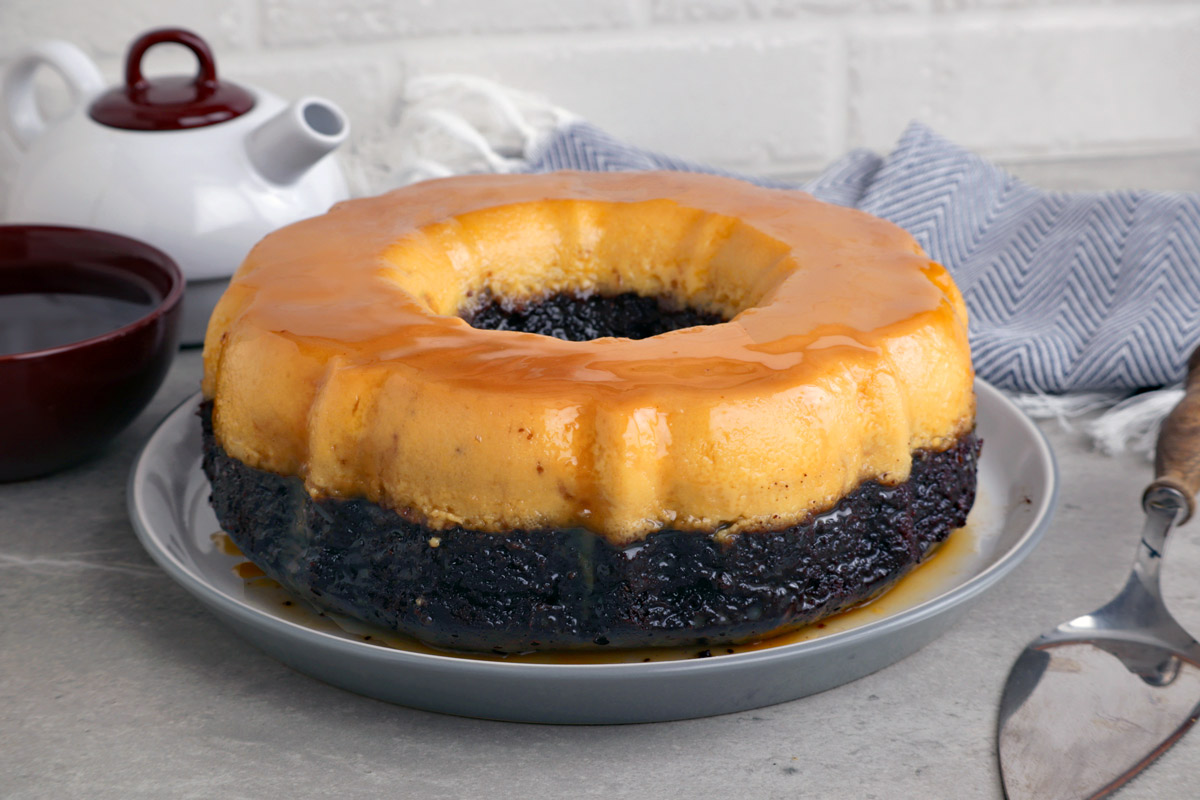 Impossible Flan (Chocoflan) – CountyBakerMom